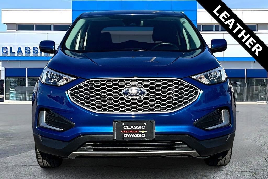 Used 2024 Ford Edge SEL image 2