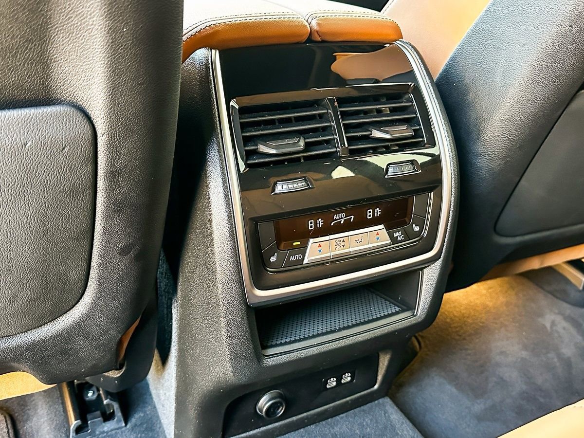 Certified 2024 BMW X5 sDrive40i w/ M Sport Package image 27