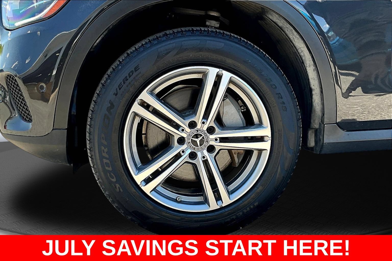 Used 2021 Mercedes-Benz GLC 300 w/ Premium Package image 42
