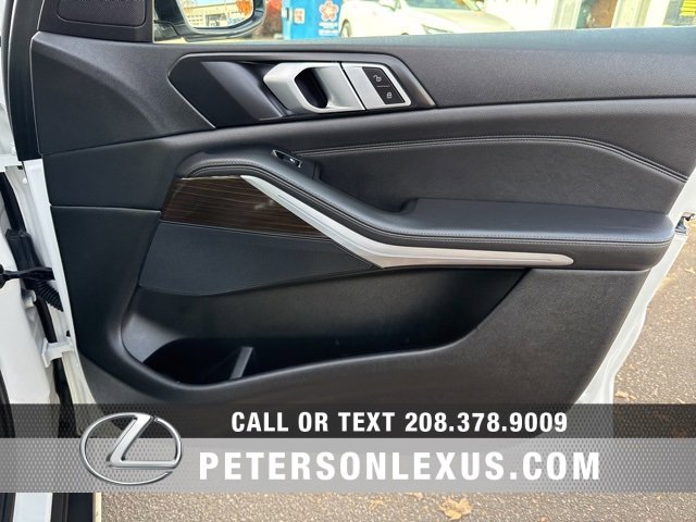 Used 2019 BMW X5 xDrive40i w/ Convenience Package image 11