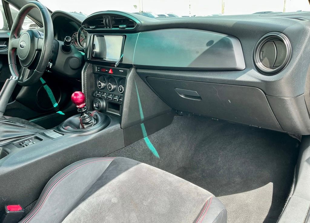 Used 2013 Subaru BRZ Limited RWD image 29