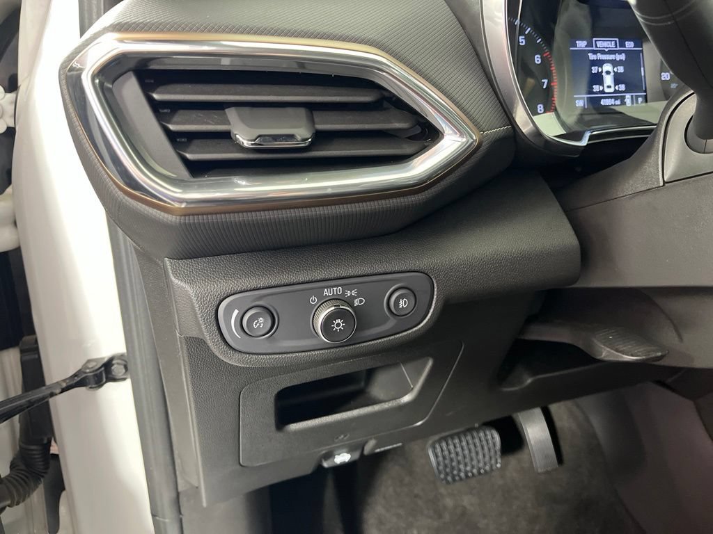 Certified 2022 Chevrolet TrailBlazer ACTIV FWD image 23