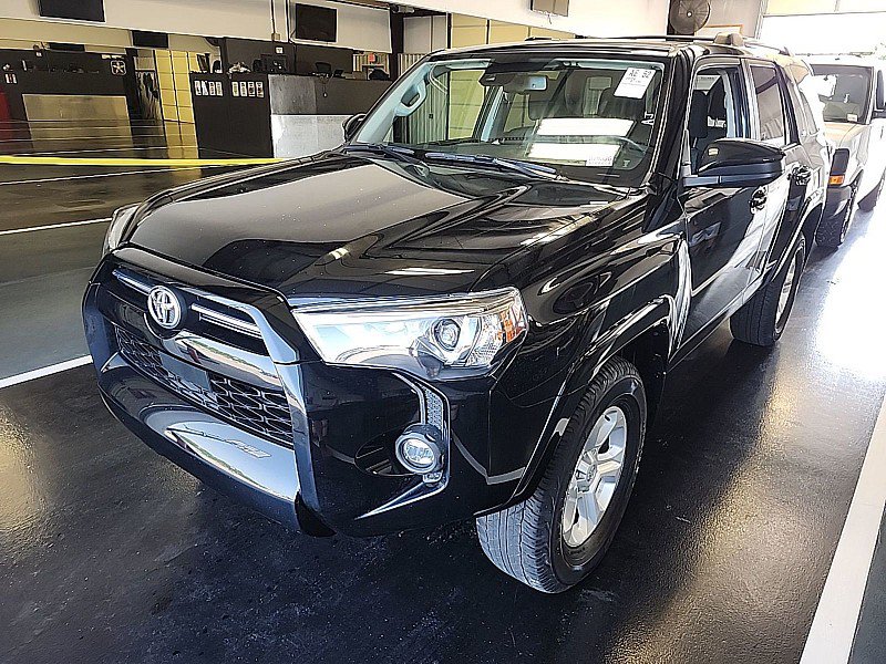 Used 2024 Toyota 4Runner SR5 AWD/4WD image 1