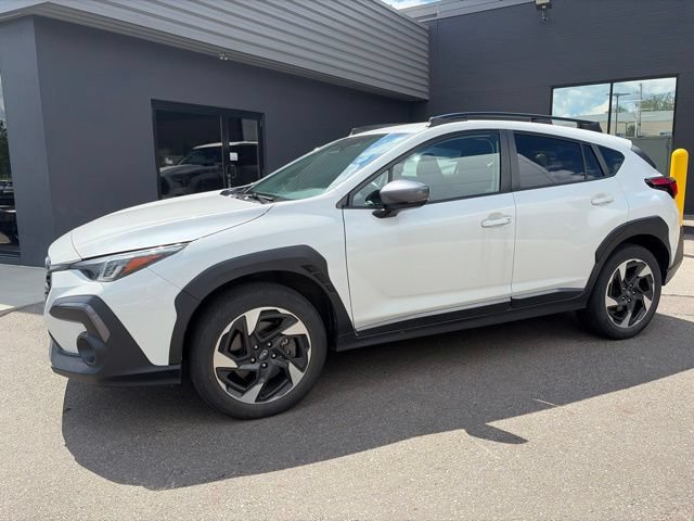 Used 2024 Subaru Crosstrek 2.5i Limited AWD/4WD image 5