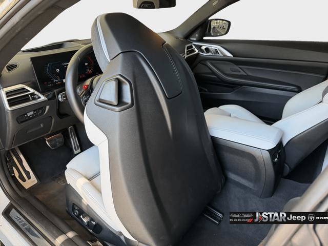 Used 2025 BMW M4 Competition w/ Executive Package RWD image 27
