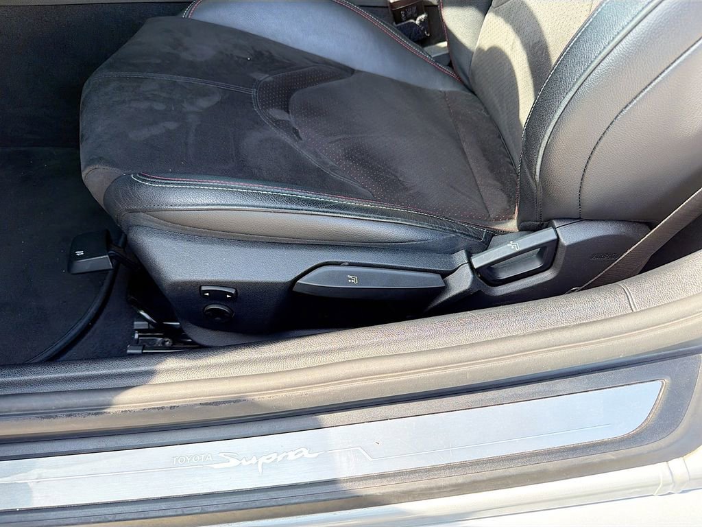 Used 2022 Toyota Supra image 27