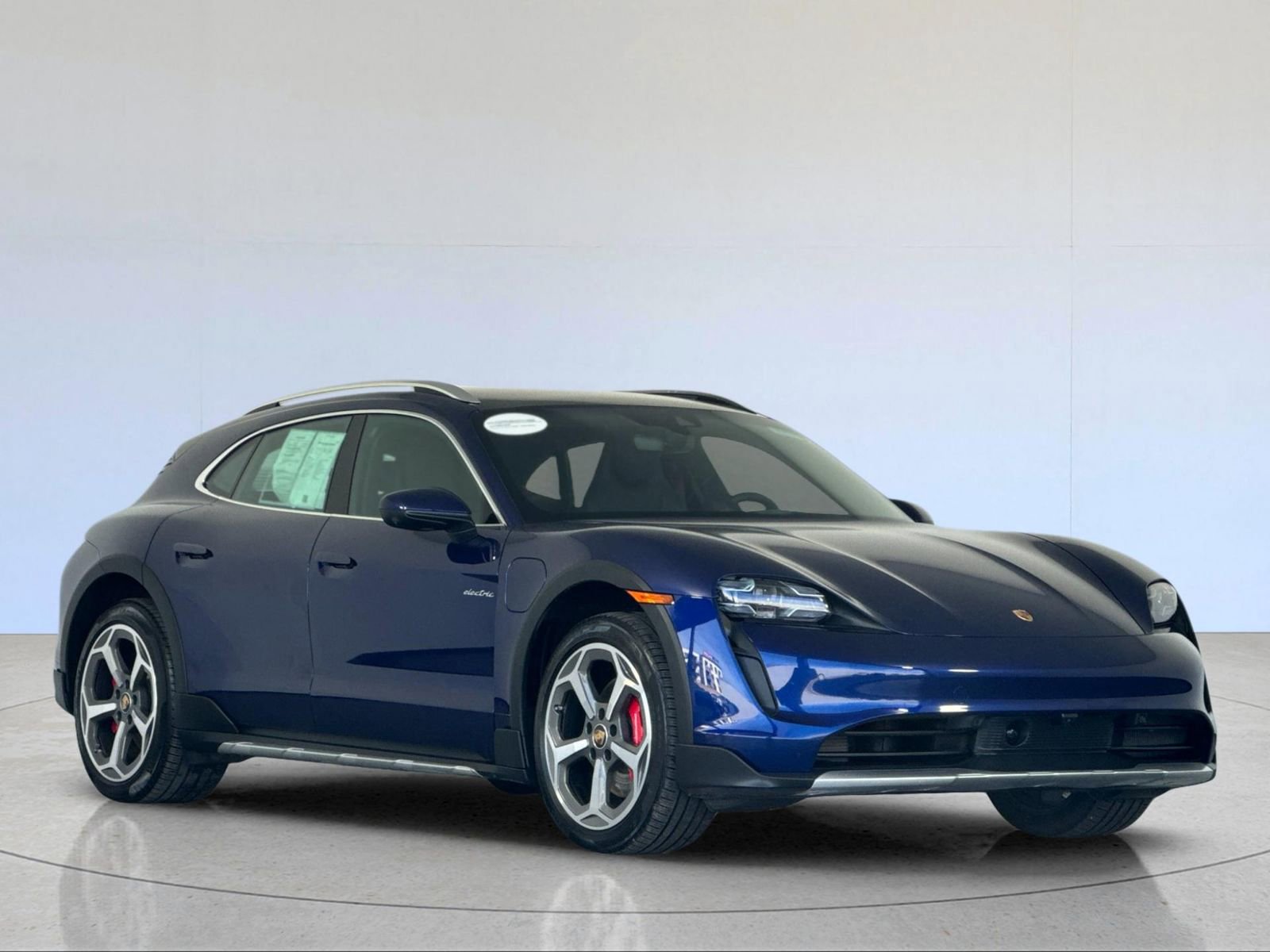 Certified 2024 Porsche Taycan 4S image 10