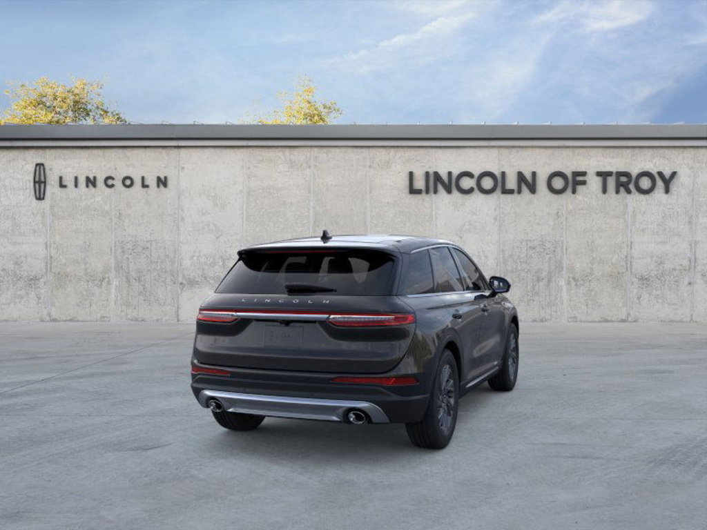 New 2025 Lincoln Corsair AWD w/ Rear Removable Package Tray image 8