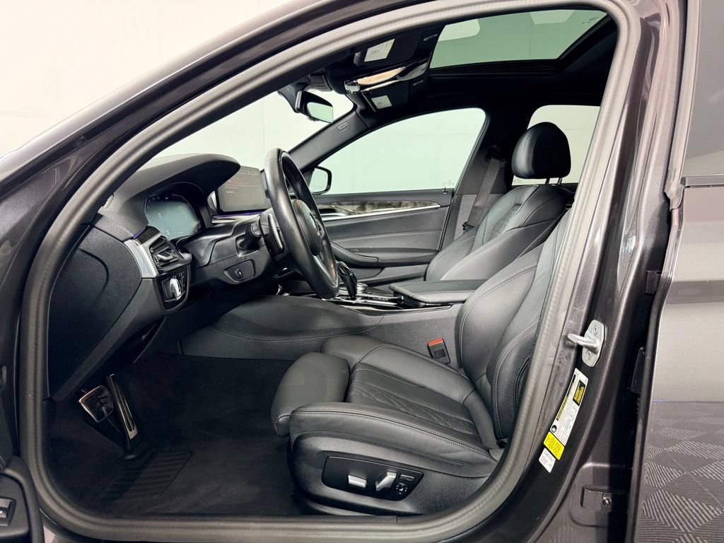 Used 2023 BMW 530i w/ M Sport Package RWD image 21