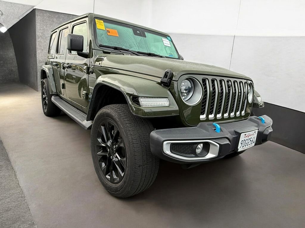 Used 2023 Jeep Wrangler Unlimited Sahara w/ Safety Group image 2