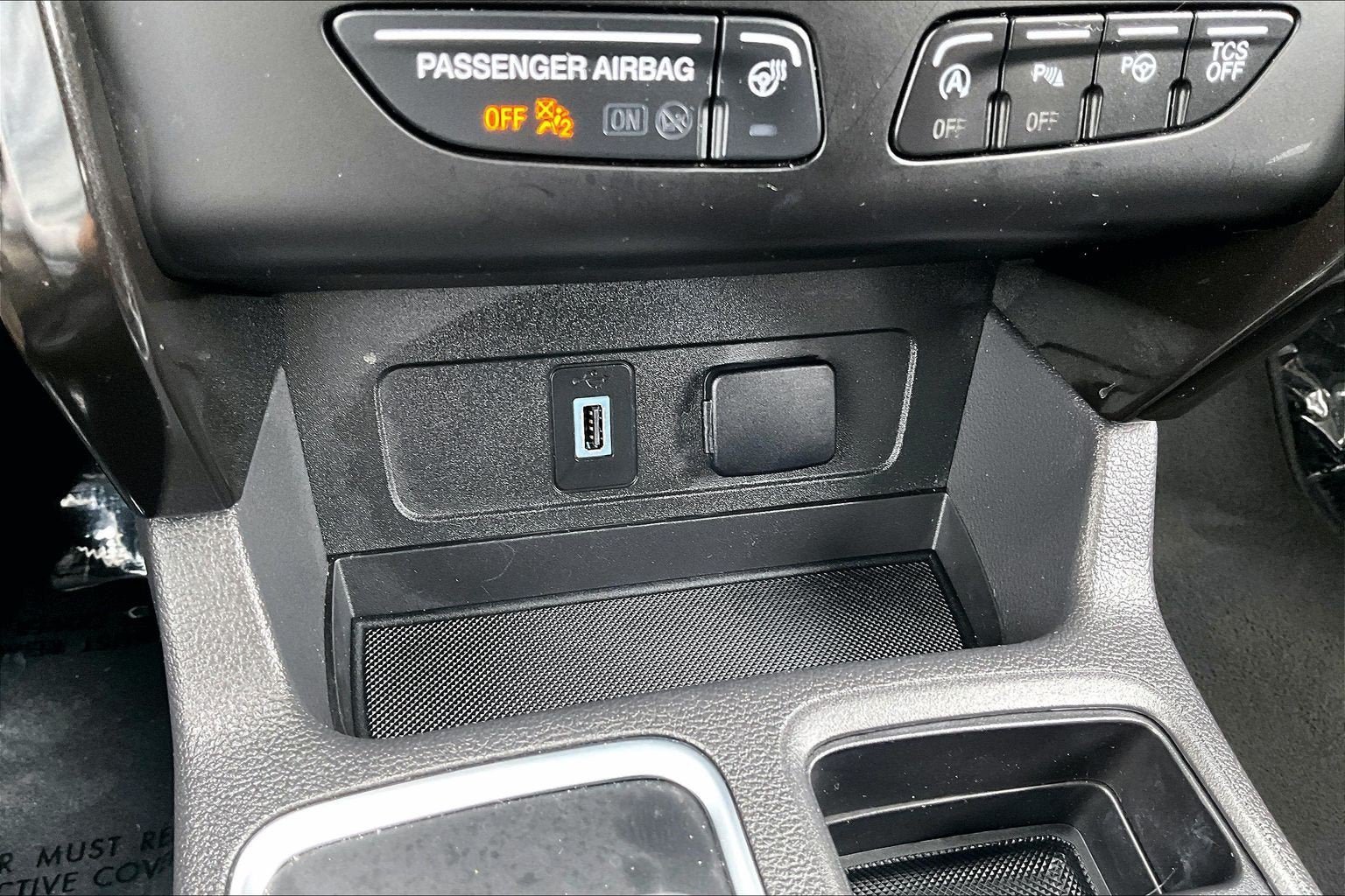 Used 2019 Ford Escape Titanium AWD/4WD image 31