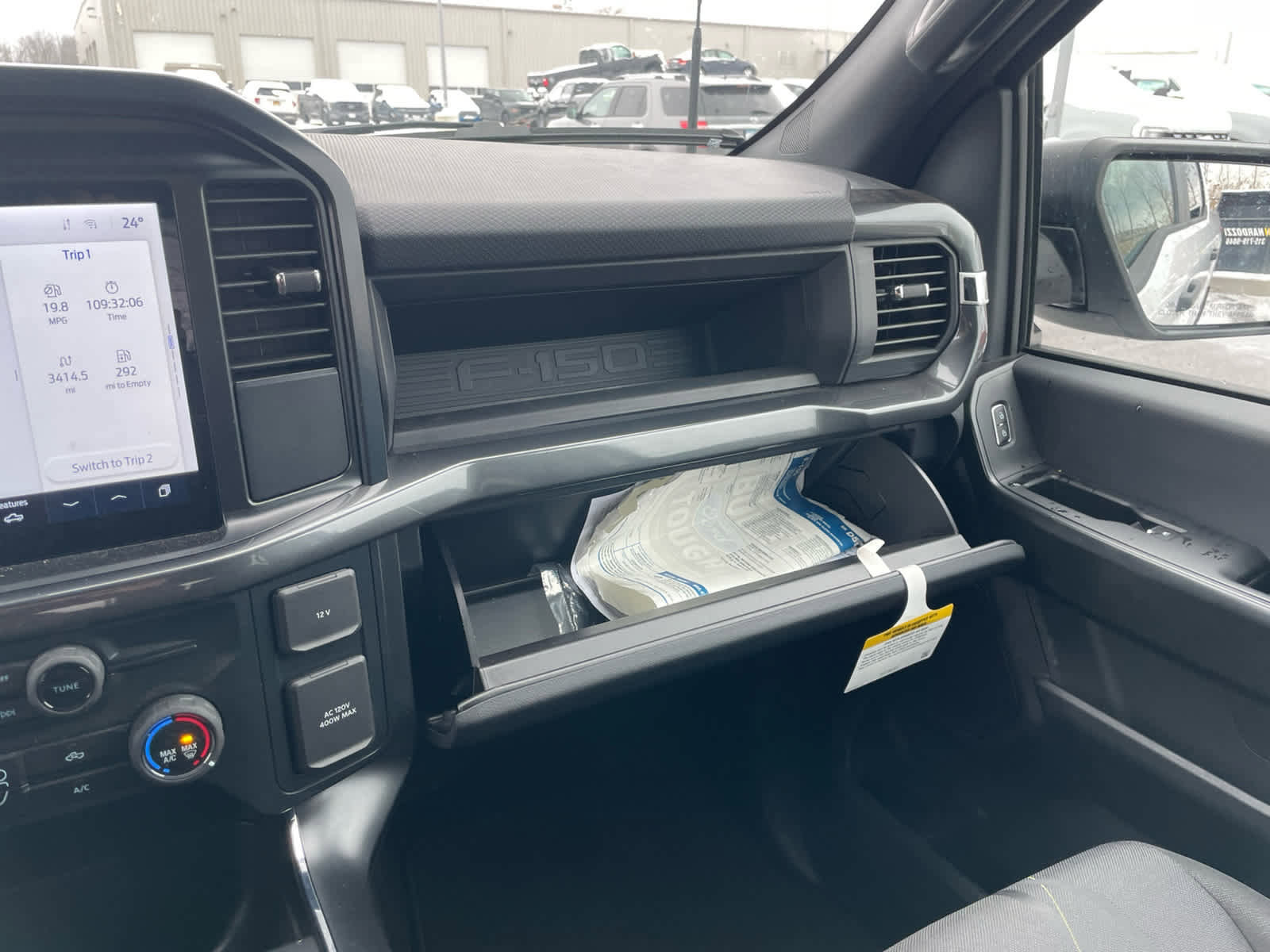 Used 2025 Ford F150 STX w/ Equipment Group 200A image 27