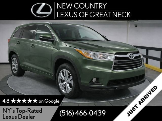 Used 2015 Toyota Highlander XLE image 1