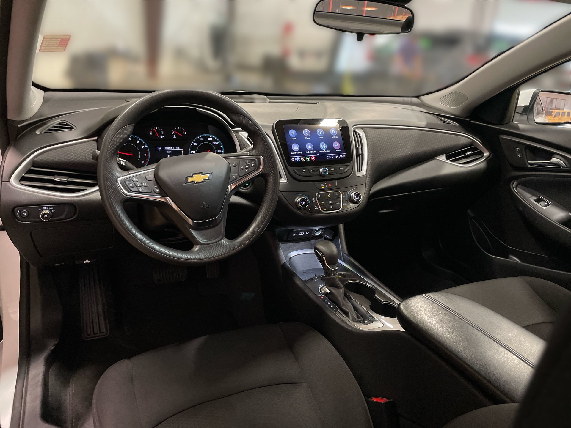 Used 2024 Chevrolet Malibu LT FWD image 17