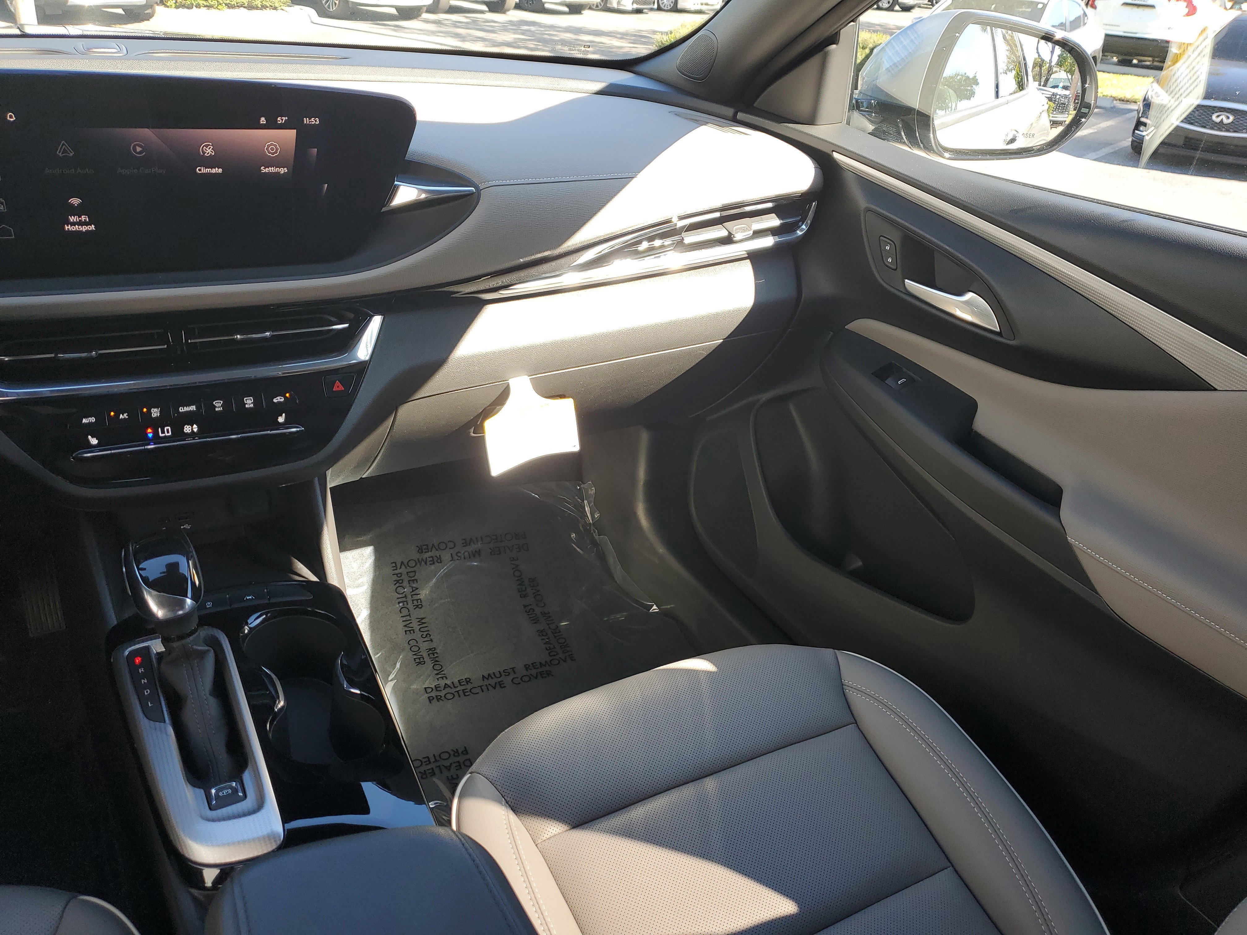 Used 2025 Buick Envista Avenir image 14