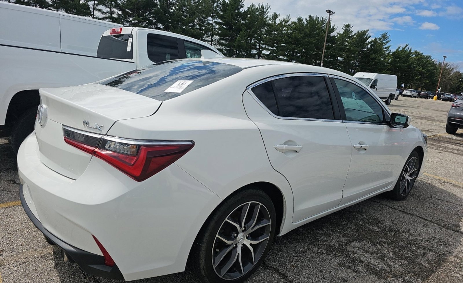 Used 2021 Acura ILX w/ Premium Package image 4