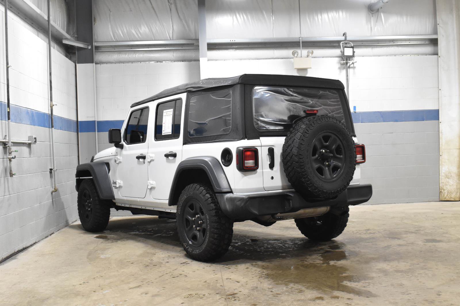 Used 2019 Jeep Wrangler Unlimited Sport AWD/4WD image 22