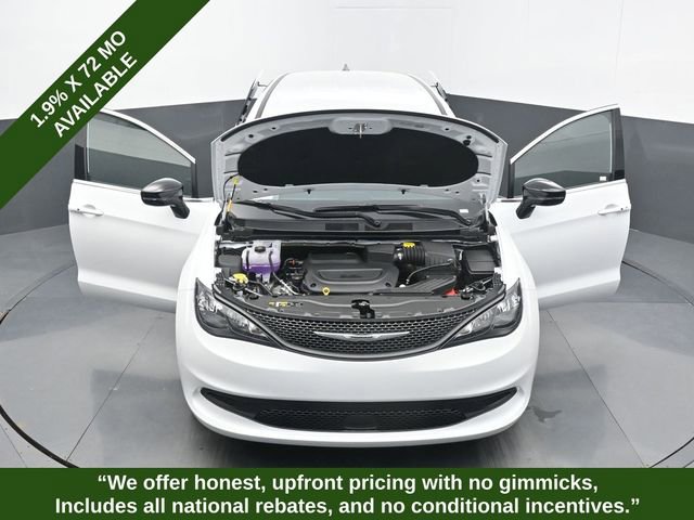 New 2026 Chrysler Voyager LX FWD image 70