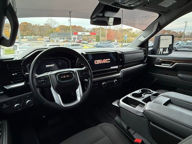Used 2025 GMC Sierra 2500 SLE w/ SLE Convenience Package image 13