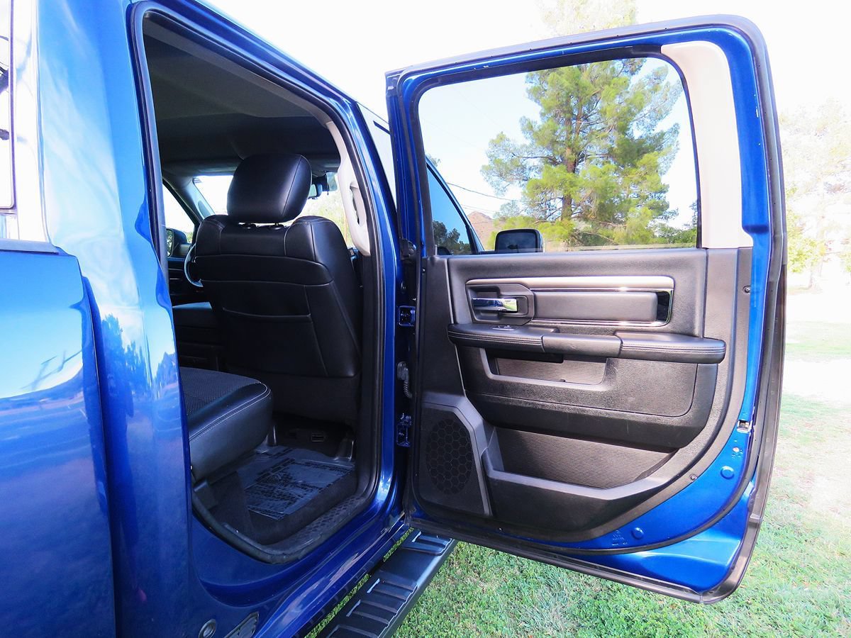 Used 2015 RAM 1500 Sport w/ Convenience Group AWD/4WD image 17
