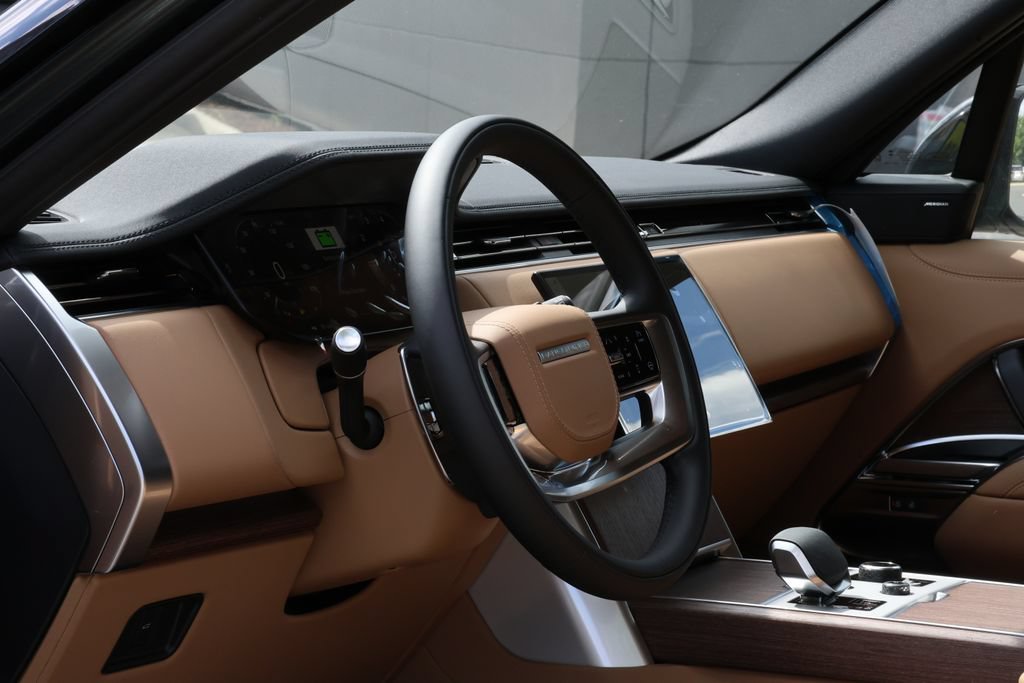 New 2027 Land Rover Range Rover SE AWD/4WD image 9
