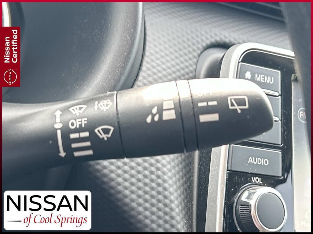 Certified 2025 Nissan Kicks Play S FWD image 30