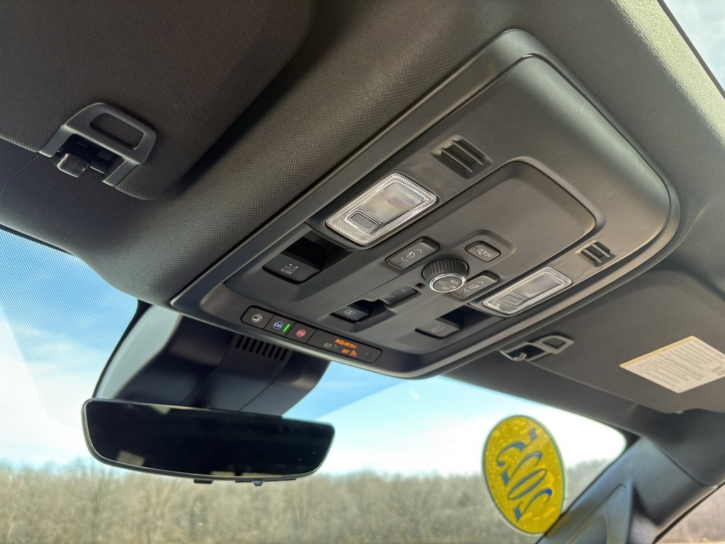 Used 2025 Chevrolet Tahoe Z71 w/ Z71 Off-Road Package image 40