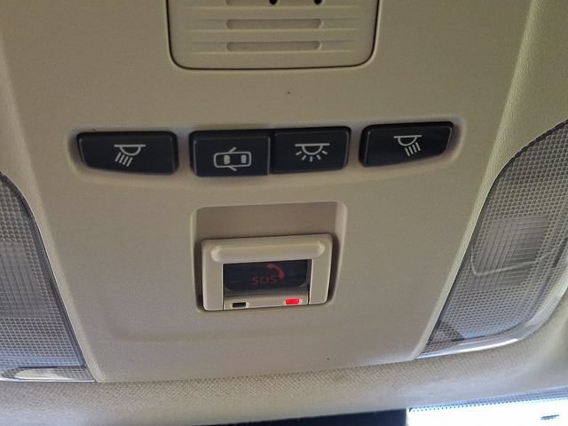 Used 2022 Toyota Corolla LE FWD image 30
