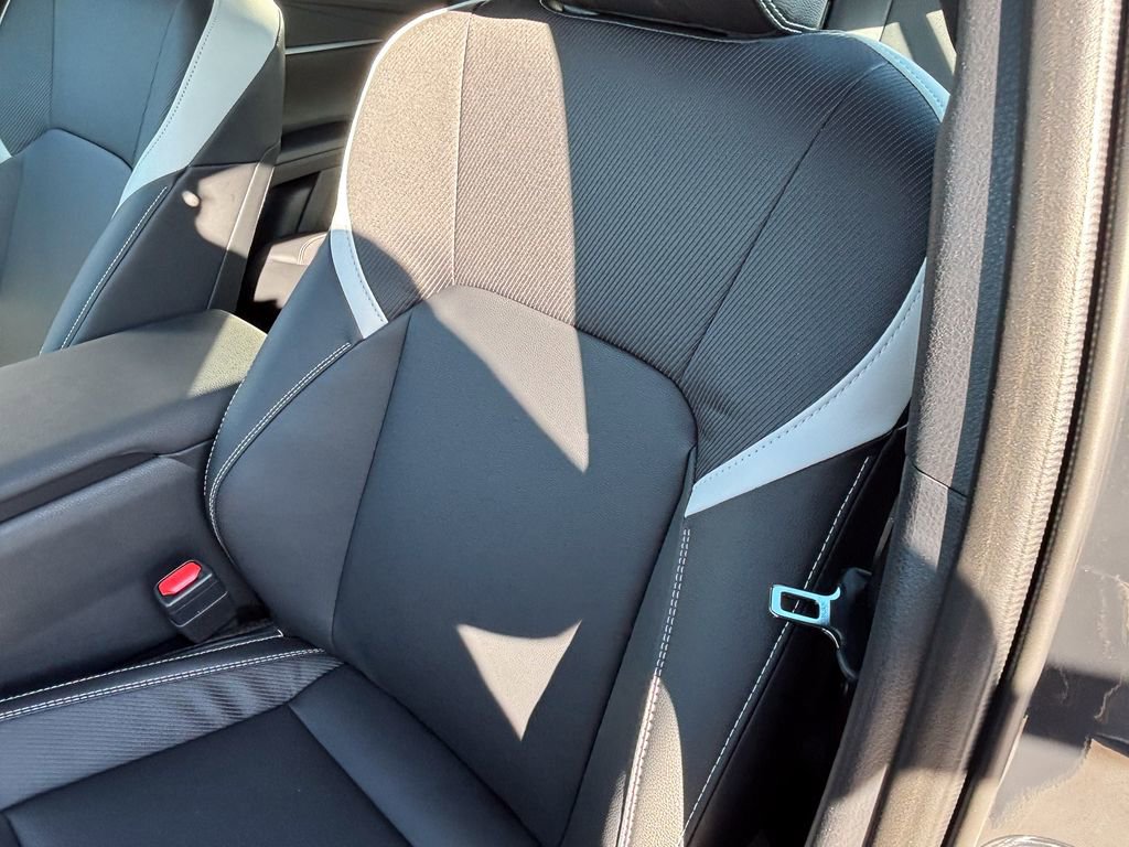 New 2026 Toyota Camry SE FWD image 12