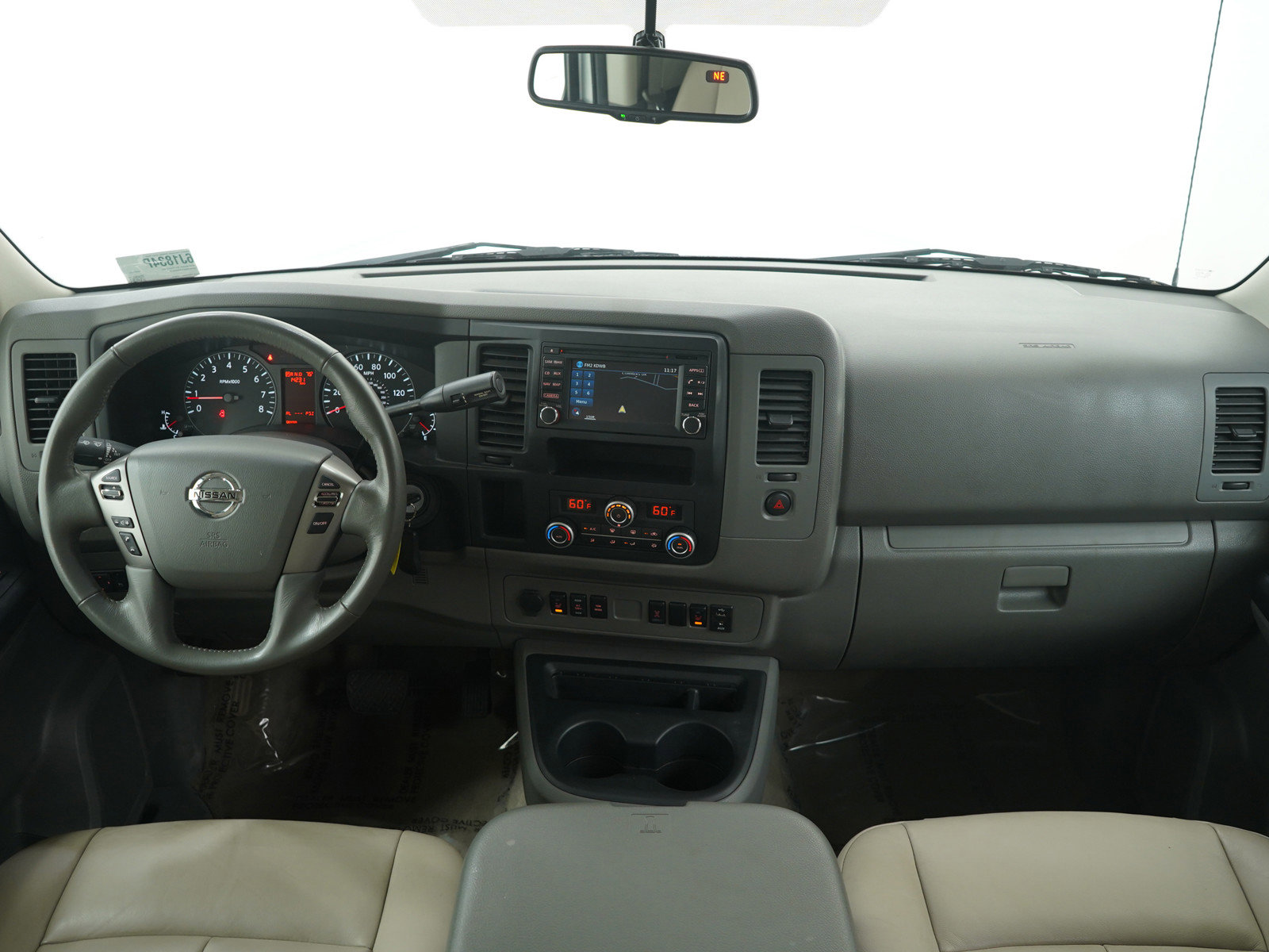 Used 2018 Nissan NV 3500 SL image 15