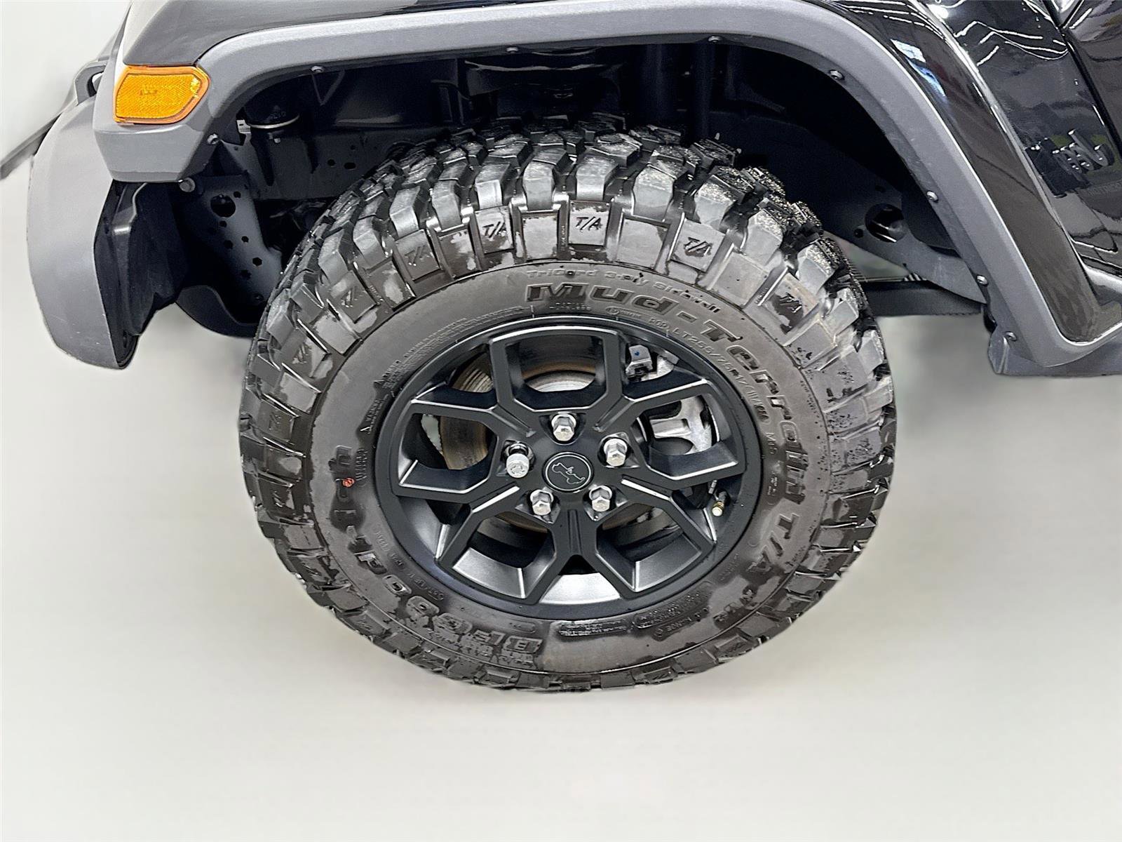 Used 2025 Jeep Gladiator Willys image 23