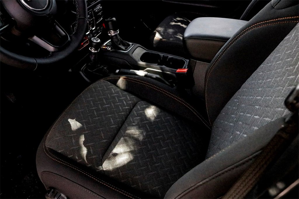 New 2025 Jeep Gladiator Mojave w/ Safety Group image 10