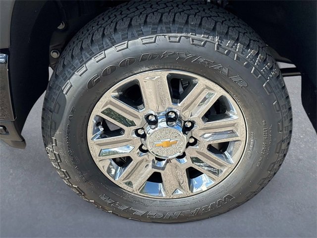 New 2026 Chevrolet Silverado 2500 High Country w/ High Country Premium Package image 10
