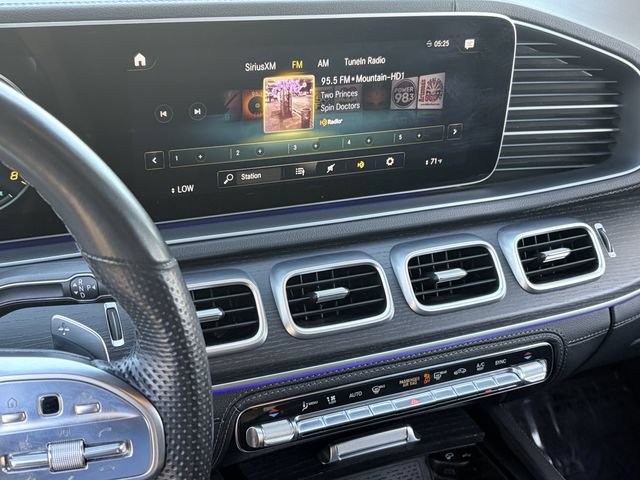 Used 2023 Mercedes-Benz GLS 580 4MATIC image 13