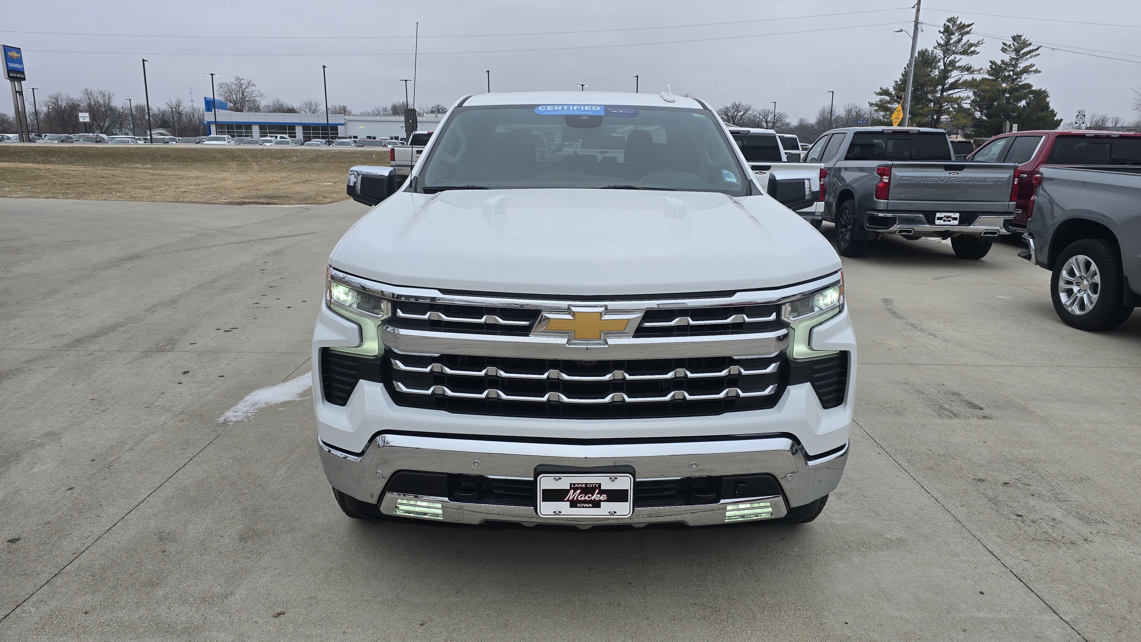 Certified 2025 Chevrolet Silverado 1500 LTZ image 2