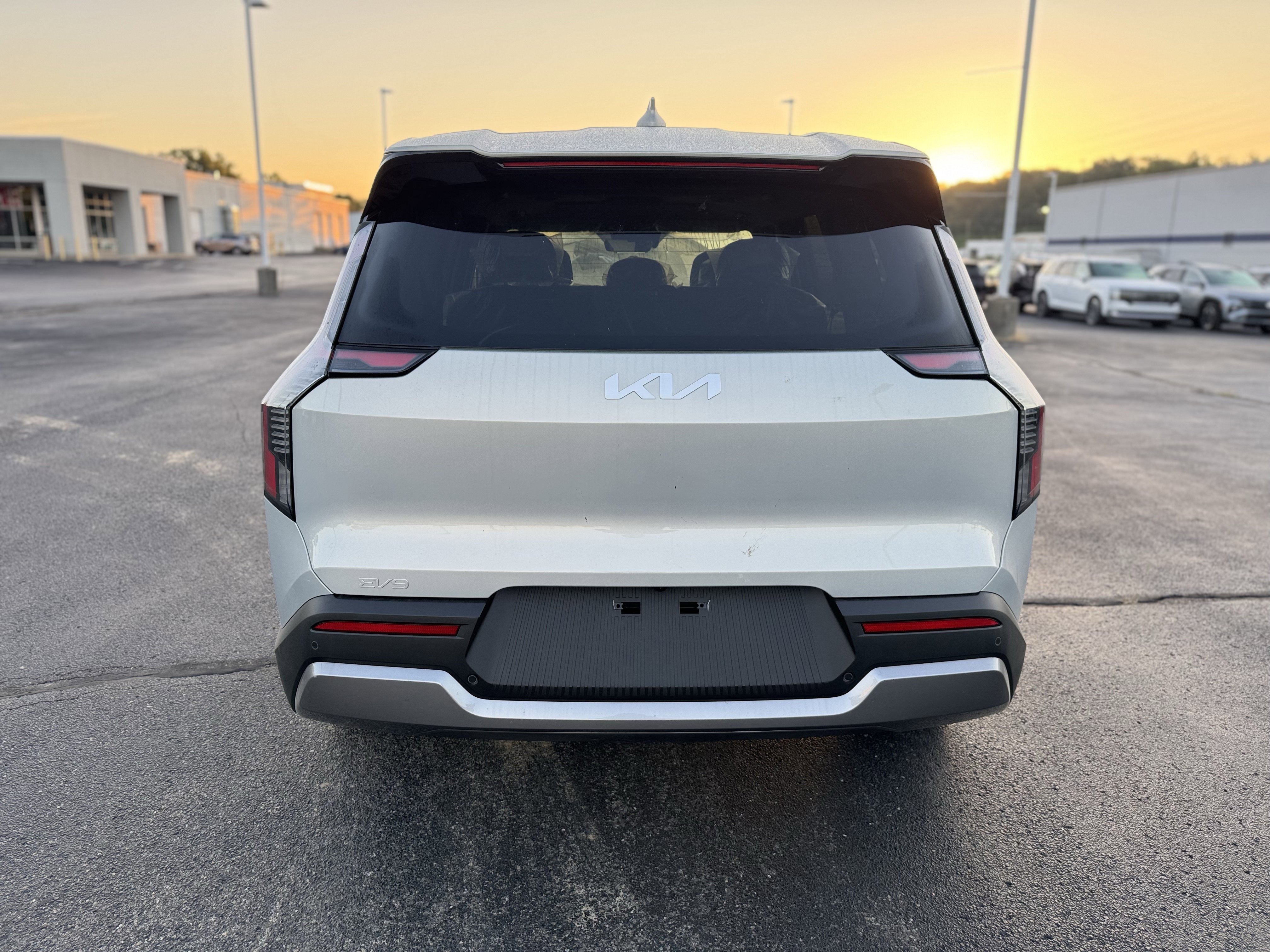 New 2026 Kia EV9 Light image 20