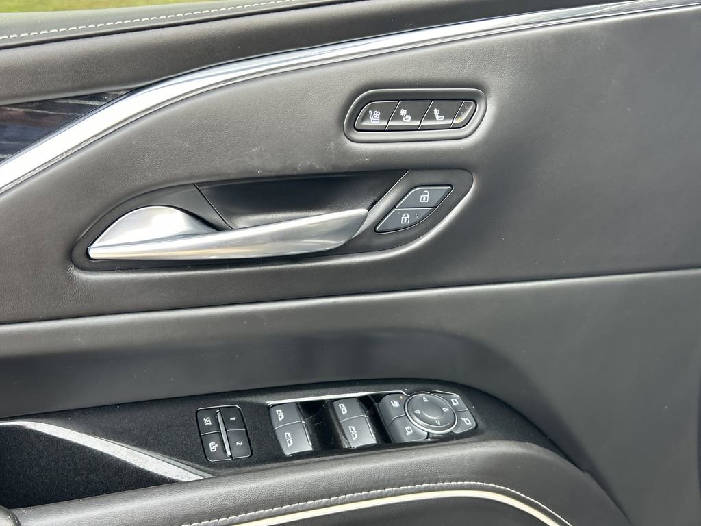 Certified 2024 Cadillac Escalade V w/ LPO, ONYX Package image 20