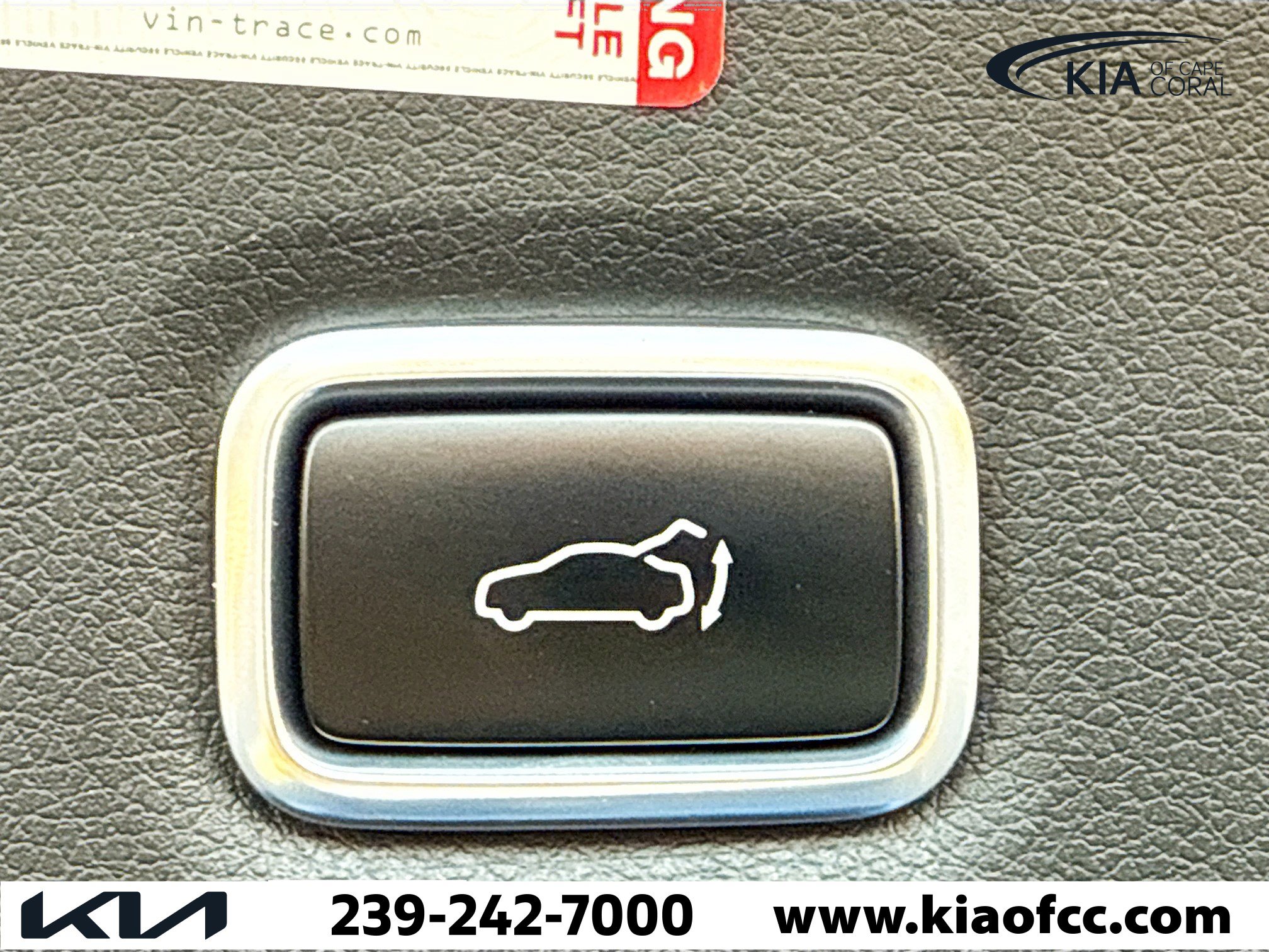 Used 2018 Kia Stinger GT2 image 13