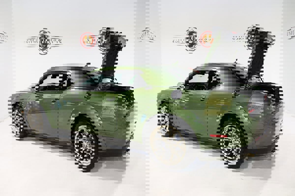 Used 2023 Dodge Challenger R/T Scat Pack image 35