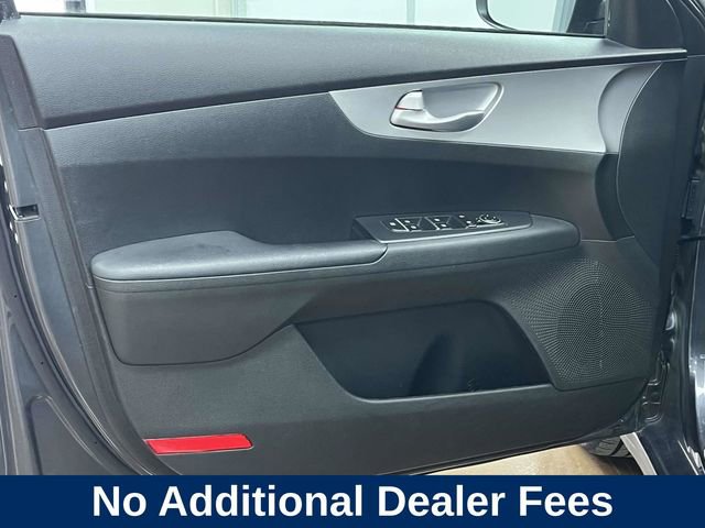 Used 2023 Kia Forte LXS FWD image 16