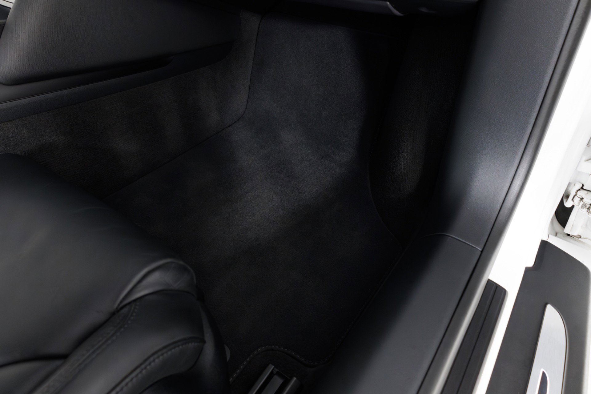 Used 2012 Audi R8 V10 AWD/4WD image 40