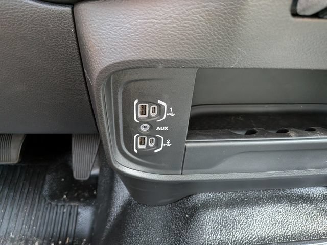 New 2026 RAM 3500 Tradesman AWD/4WD image 24