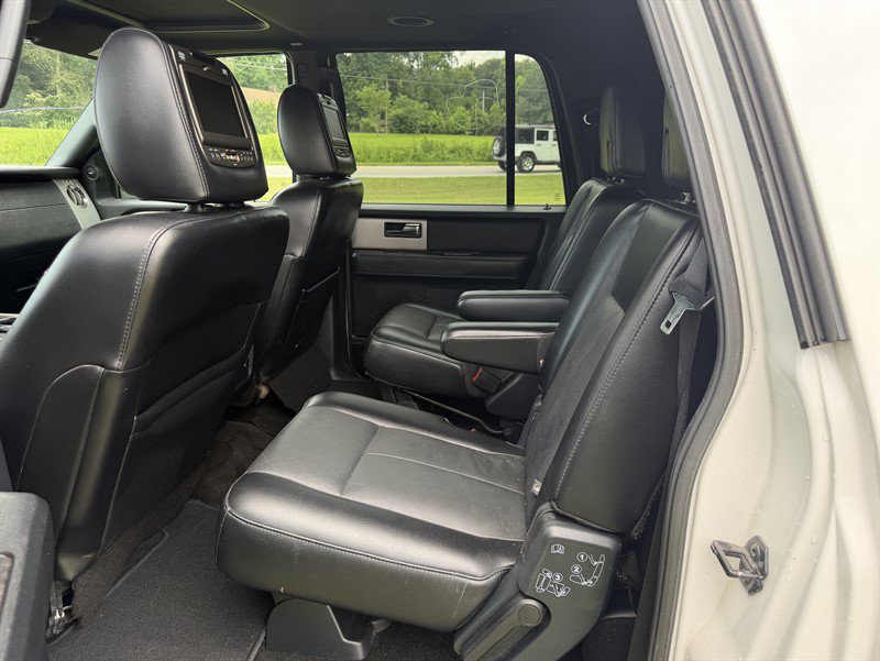 Used 2015 Ford Expedition EL Limited w/ Equipment Group 301A RWD image 12