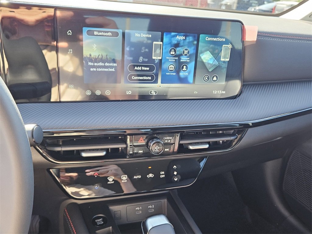 New 2026 Nissan Kicks SR image 18