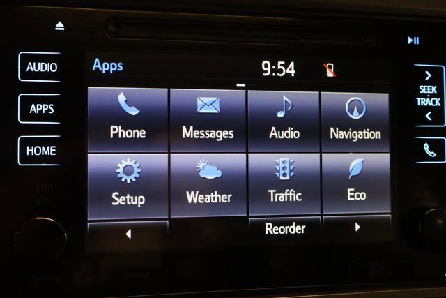 Used 2017 Toyota Tacoma TRD Off-Road w/ Premium & Technology Package image 24