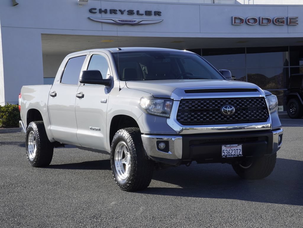Used 2019 Toyota Tundra SR5 w/ SR5 Upgrade Package RWD image 2