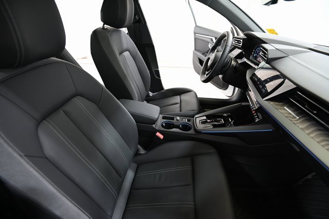 Used 2025 Audi A3 2.0T Premium image 24