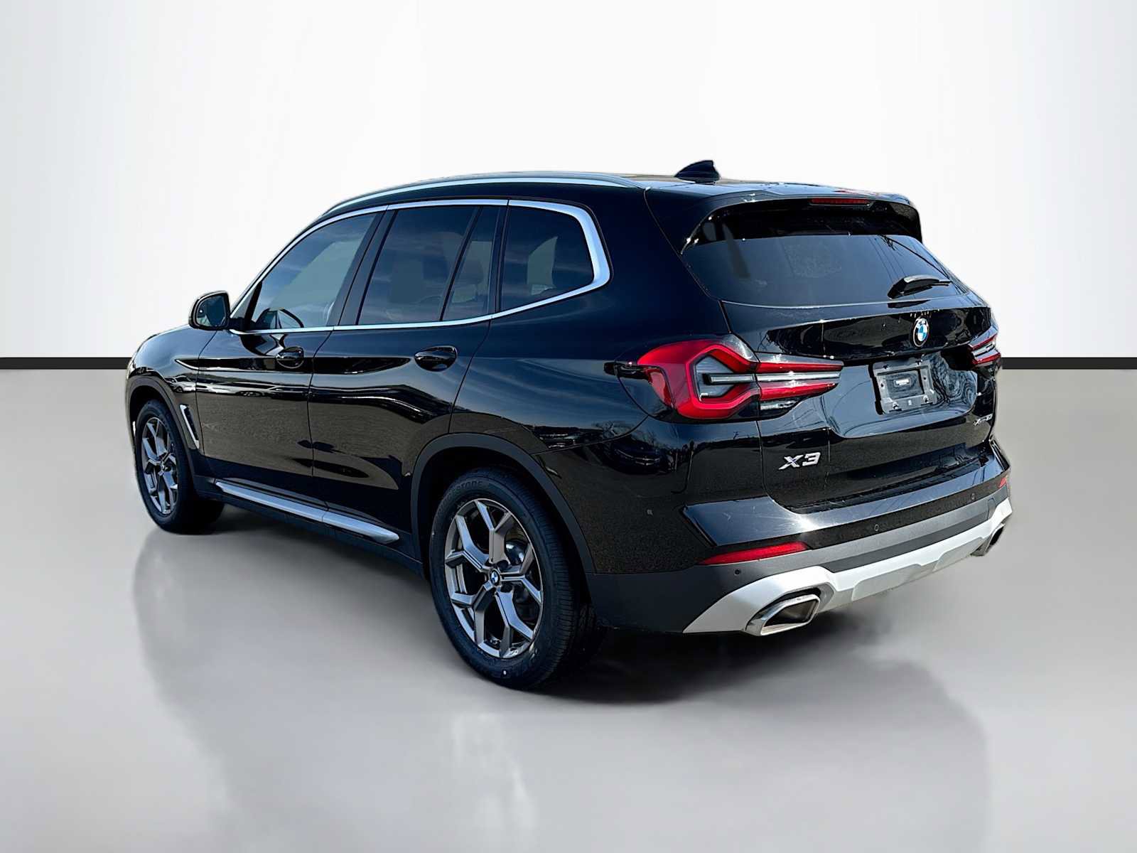 Certified 2022 BMW X3 xDrive30i w/ Convenience Package w/ZPA image 32