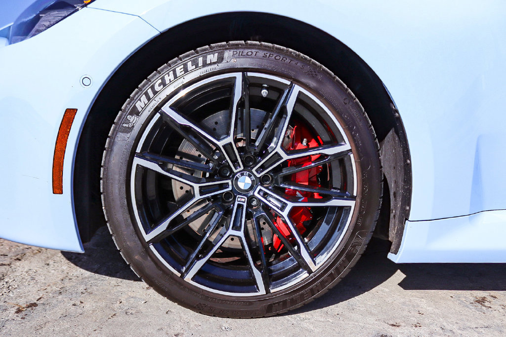 Used 2024 BMW M2 w/ Lighting Package RWD image 13