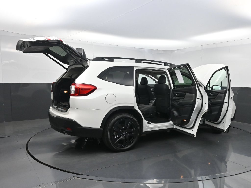 Used 2024 Subaru Ascent Onyx Edition AWD/4WD image 36